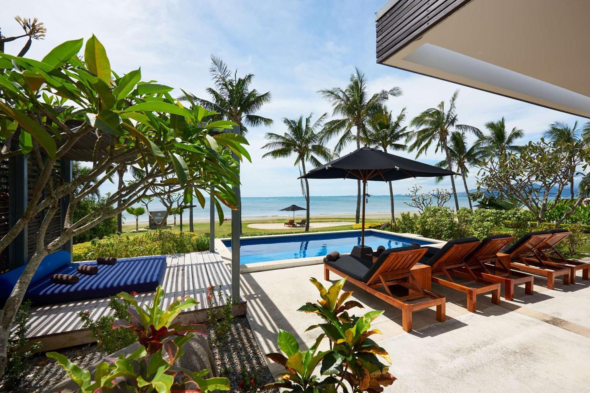 Deluxe Three-Bedroom Beach Front